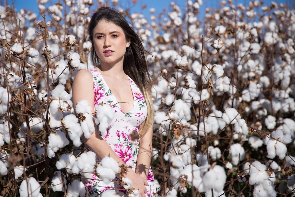Ensaio Feminino Gabriela Albuquerque - Plantação de algodão - Cristalina - GO